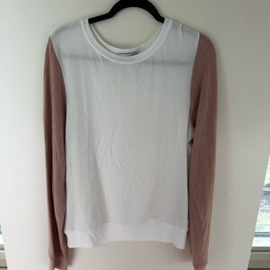 ❌not available❌ WILDFOX Sweater